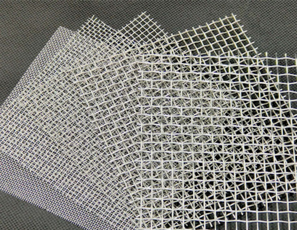 What is the method to distinguish the material of stainless steel screen